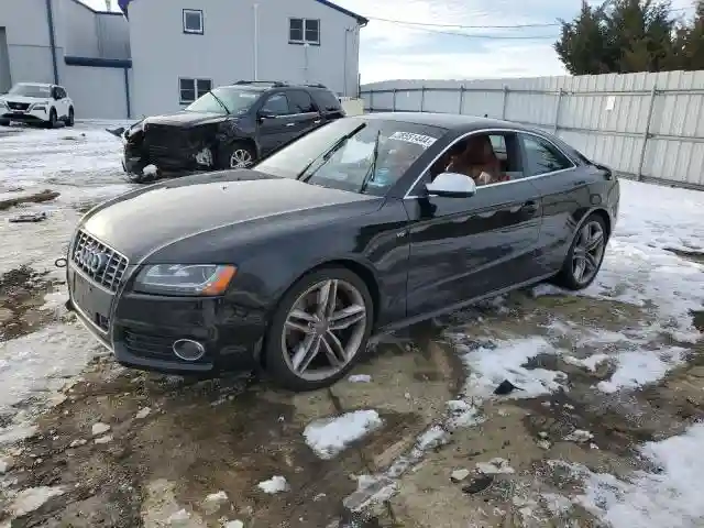 WAUVVAFR4CA012537 2012 AUDI S5/RS5-0