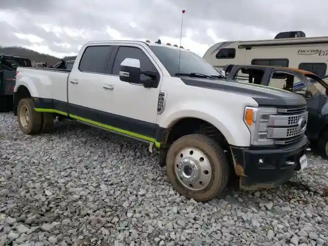 1FT8W4DT8KEE03341 2019 FORD F450-3