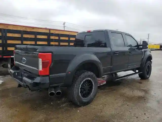 1FT7W2BT9JED03914 2018 FORD F250-2