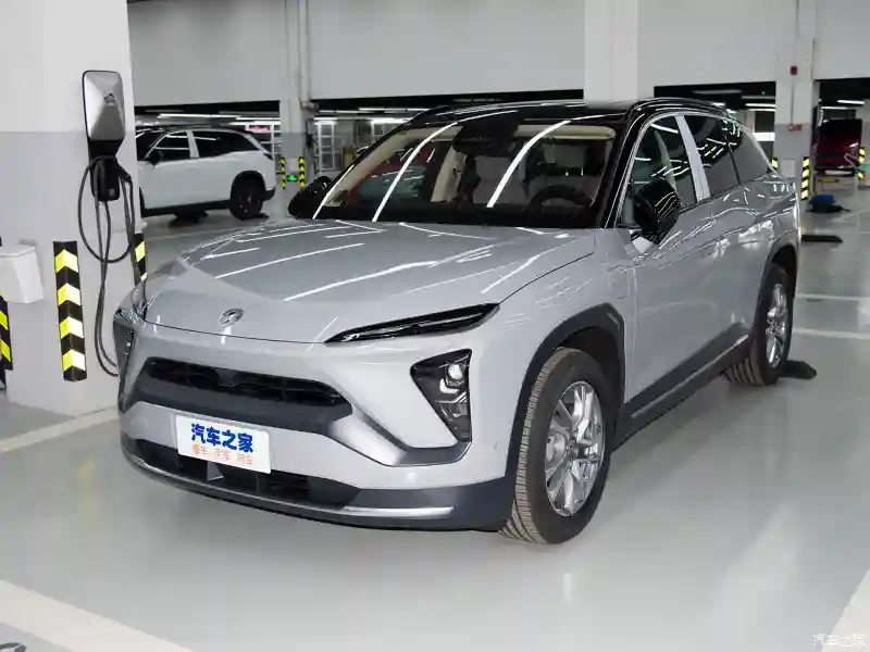  2023 NIO ES6-1