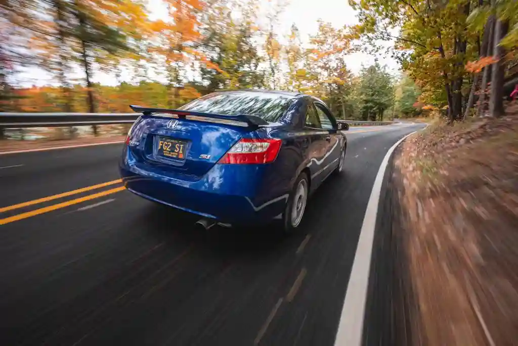 Honda Civic Si 2006–2011: спортивний компакт, якого ми більше не побачимо