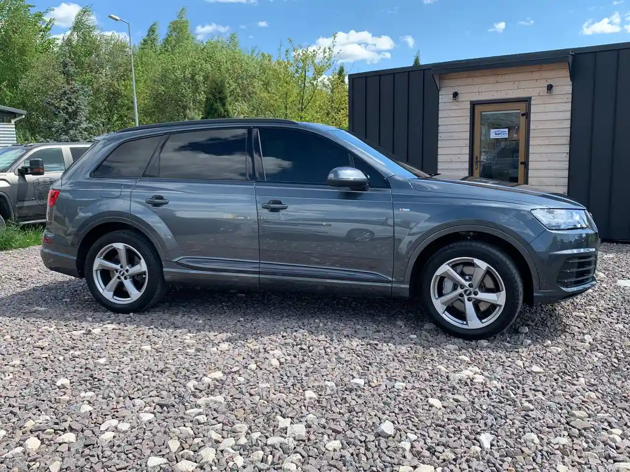  2017 AUDI Q7-3