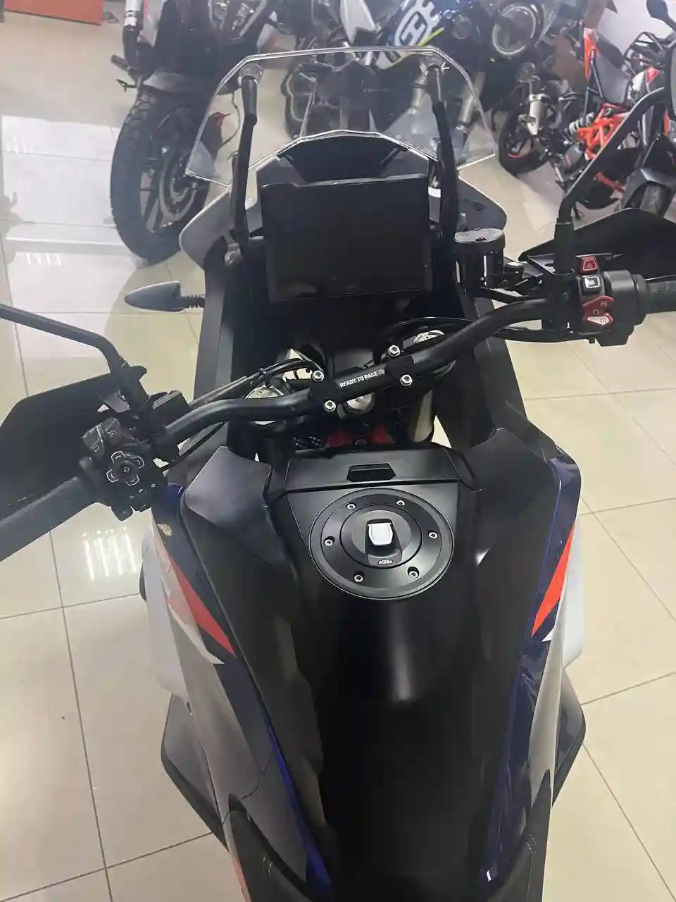  2023 KTM 1290 SUPER ADVENTURE R-4