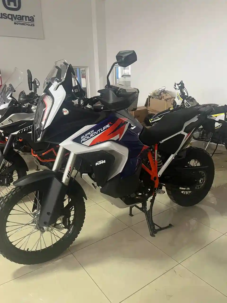  2023 KTM 1290 SUPER ADVENTURE R-2