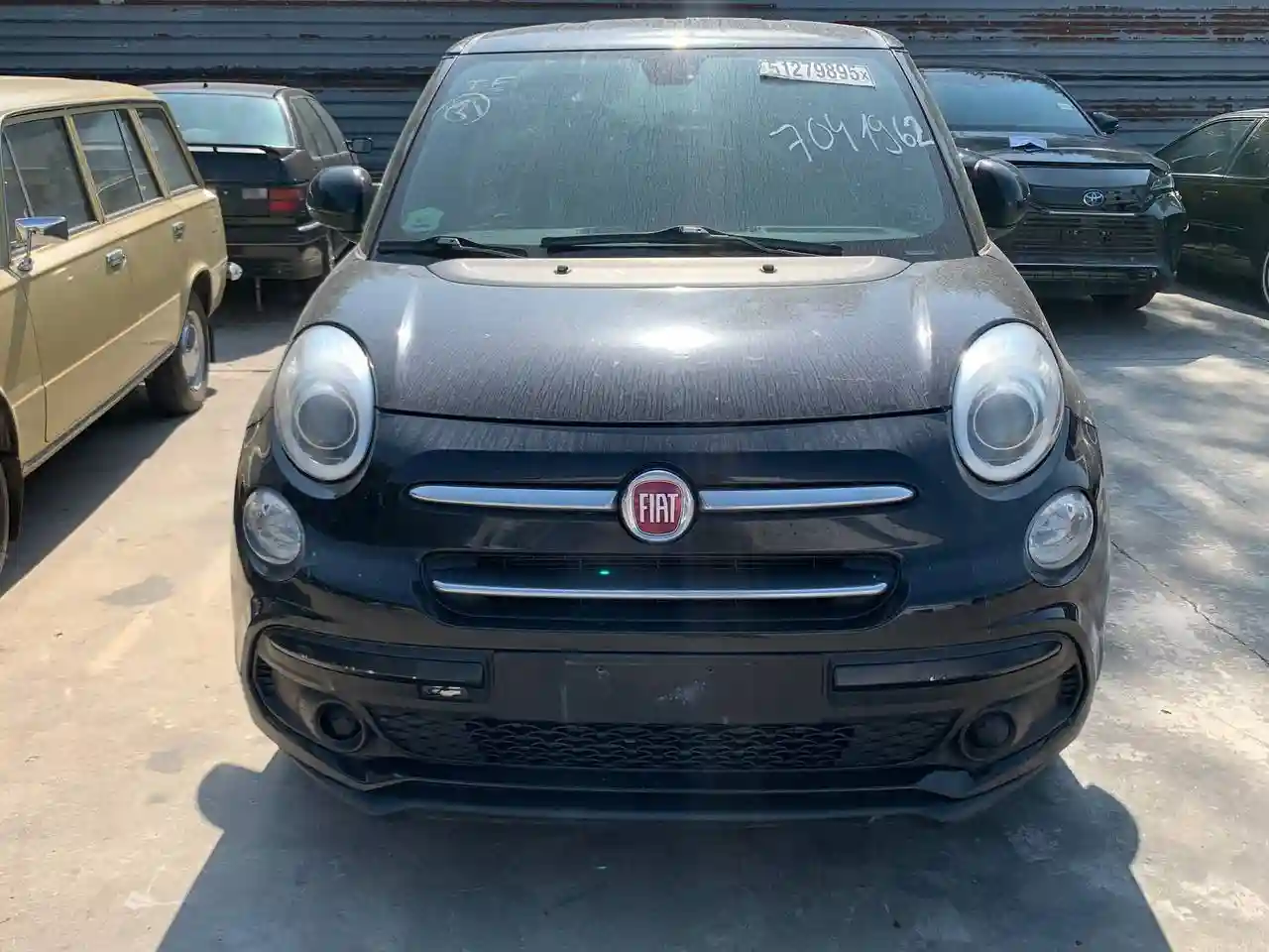 ZFBNFAAH8KZ041962 2019 FIAT 500L POP HATCH-1