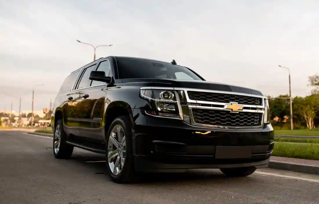 1GNSKHKC2JR383940 2018 CHEVROLET SUBURBAN 1500 LT-1
