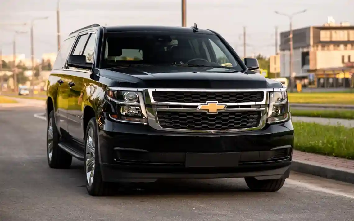 1GNSKHKC2JR383940 2018 CHEVROLET SUBURBAN 1500 LT-0
