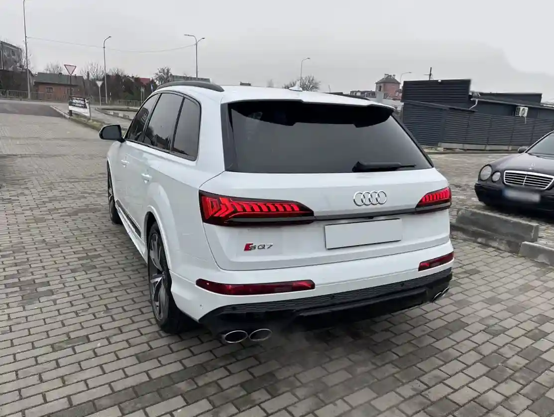 WA1AWBF73ND007084 2021 AUDI Q7 SQ7 PREMIUM PLUS-4