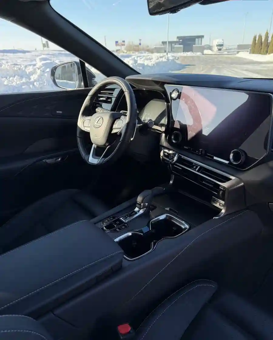 JTJCJMGA2R2021916 2024 LEXUS RX 450H + LUXURY-4