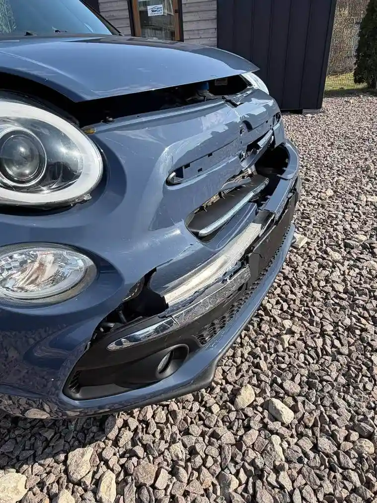 ZFBNFACHXLZ042819 2020 FIAT 500L LOUNGE HATCH-4