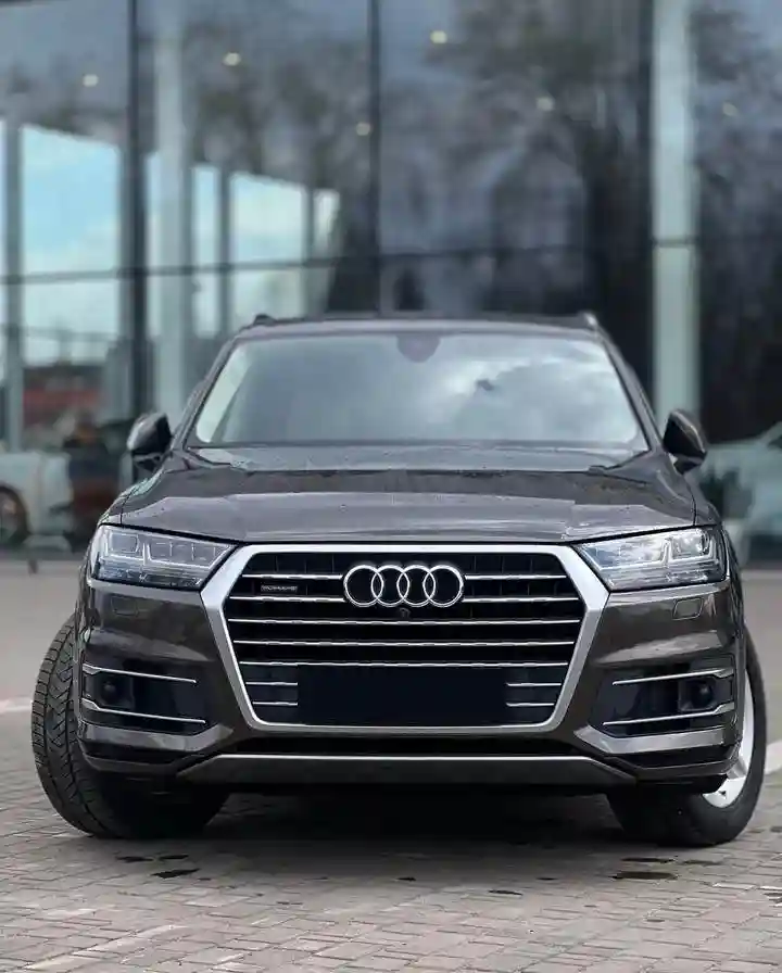 WAUZZZ4MXKD000692 2018 AUDI Q7-2