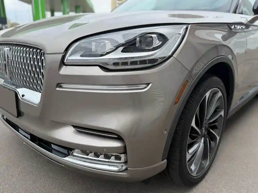 5LM5J7XC4LGL05193 2019 LINCOLN AVIATOR RESERVE-5