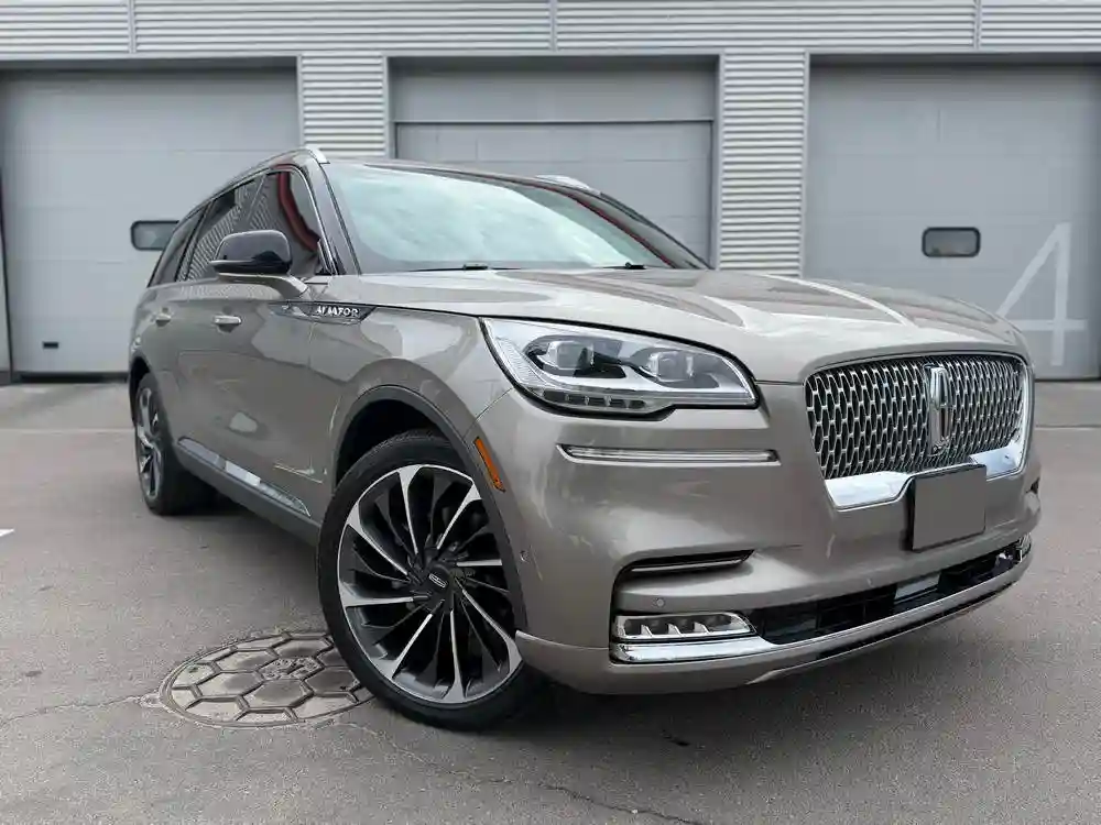 5LM5J7XC4LGL05193 2019 LINCOLN AVIATOR RESERVE-2