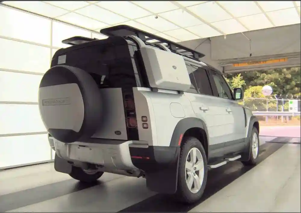  2020 LAND ROVER DEFENDER FIRST EDITION-4