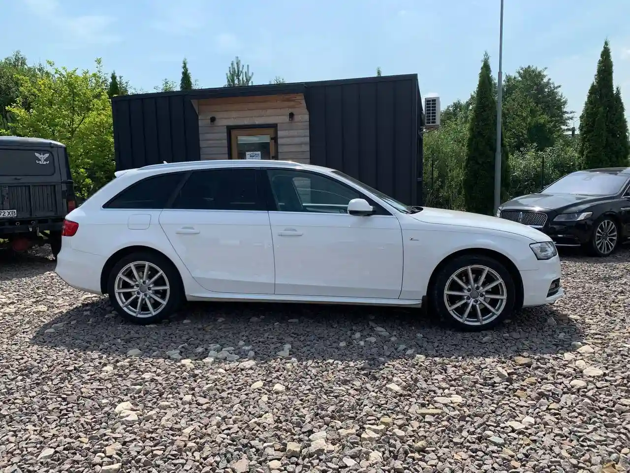 WAUZZZ8K4FA007945 2015 AUDI A4 S-LINE-4
