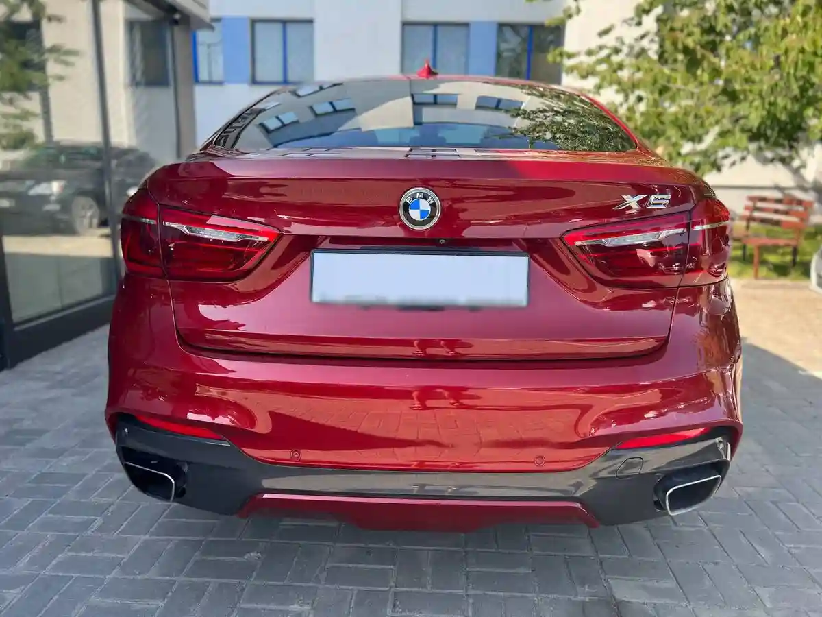 5UXKU2C51H0N84578 2016 BMW X6 M XDRIVE35I-5