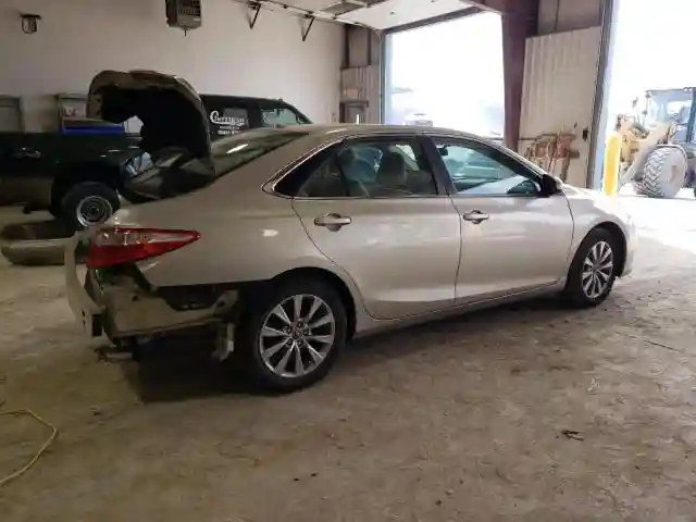 4T4BF1FK7FR504439 2015 TOYOTA CAMRY-2