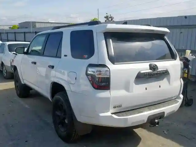 JTEBU5JR2J5489282 2018 TOYOTA 4RUNNER SR5/SR5 PREMIUM-2