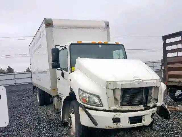 5PVNE8JT9B4S53585 2011 HINO 258/268-0