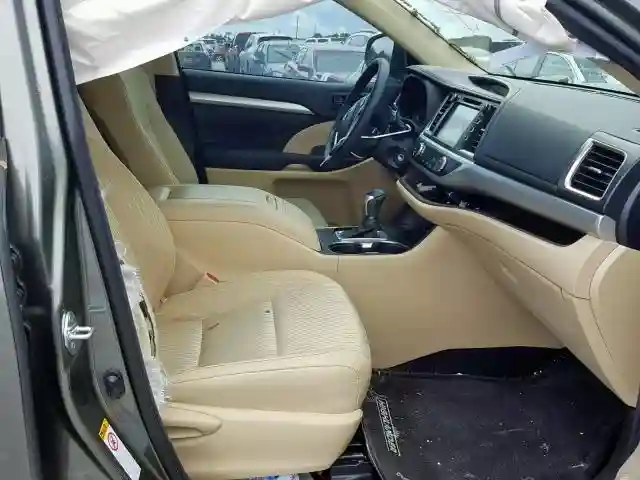 5TDZKRFH5GS147408 2016 TOYOTA HIGHLANDER LE-4