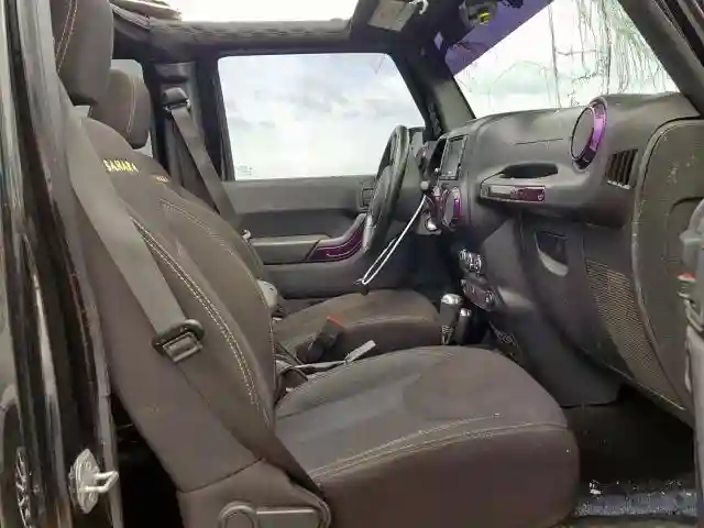 1C4BJWEG3EL320868 2014 JEEP WRANGLER UNLIMITED SAHARA-4
