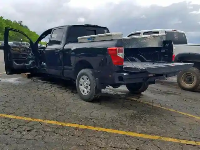 1N6BA1F31HN523794 2017 NISSAN TITAN XD S-2