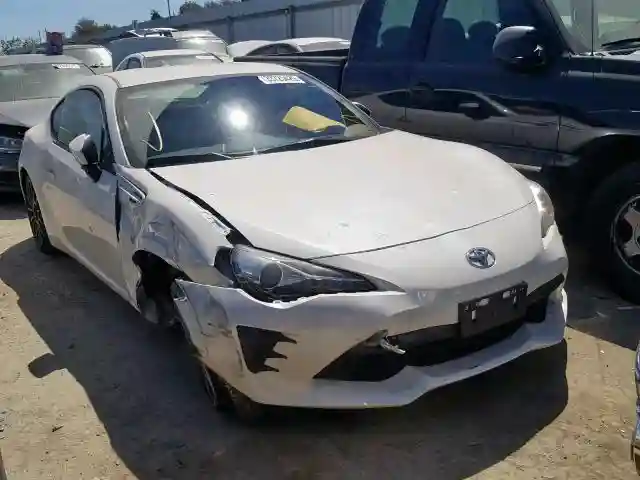 JF1ZNAA13H8710633 2017 TOYOTA 86 BASE-0