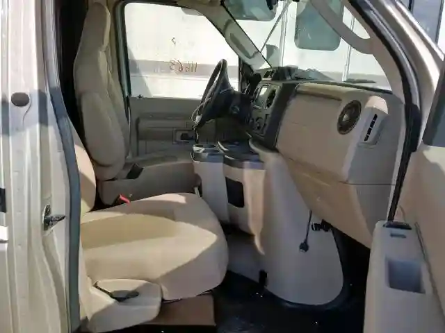 1FDXE4FS9DDA59249 2014 FORD ECONOLINE E450 SUPER DUTY CUTAWAY VAN-4