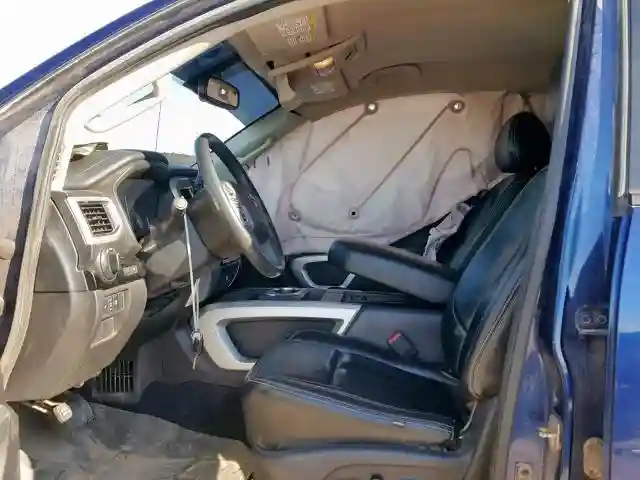 1N6BA1F23HN511976 2017 NISSAN TITAN XD SL-4
