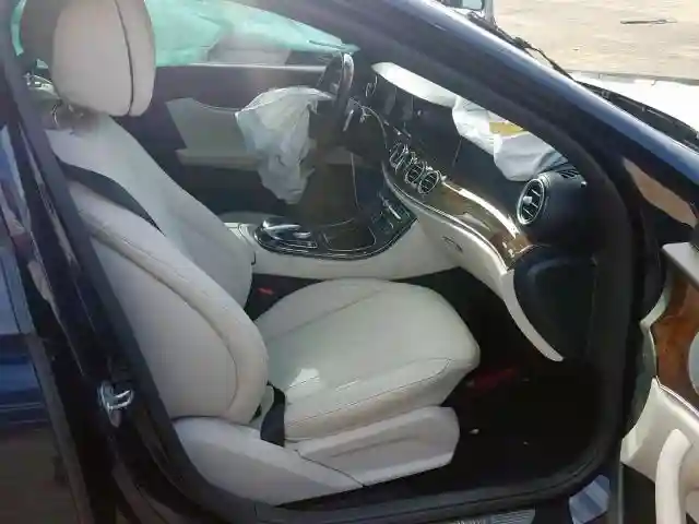 WDDZF4JB9HA101725 2017 MERCEDES-BENZ E 300-4