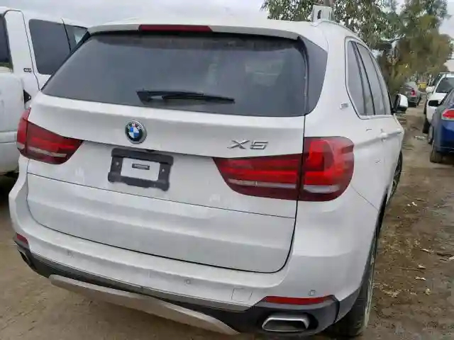5UXKT0C58J0V99575 2018 BMW X5 XDR40E-3
