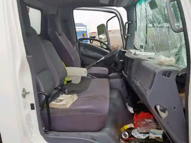 JALC4W16XB7000412 2011 ISUZU NPR-4