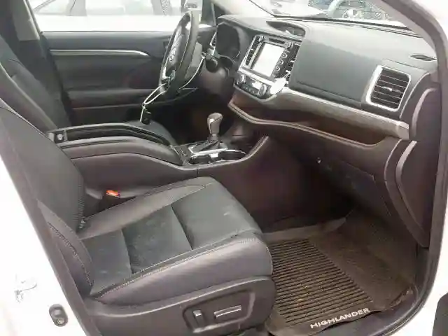 5TDDZRFH3JS872860 2018 TOYOTA HIGHLANDER LIMITED-4