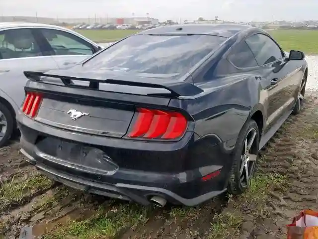 1FA6P8TH8J5175693 2018 FORD MUSTANG-3