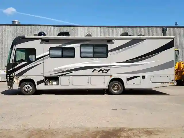 1F65F5DY4D0A12906 2013 FORD F53-2