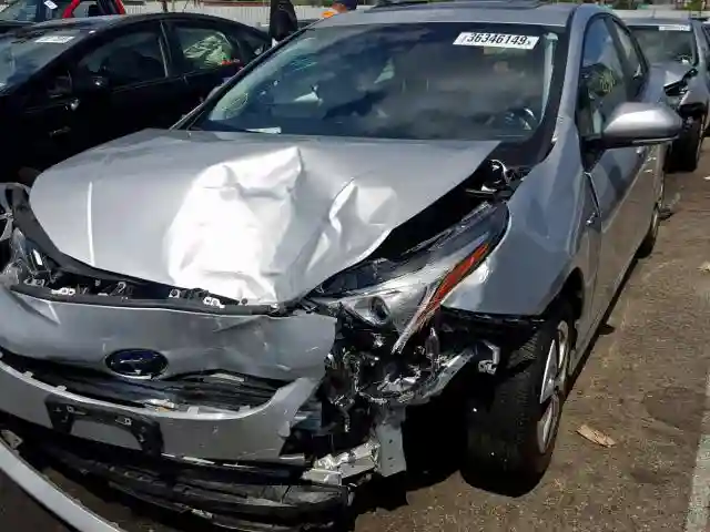 JTDKARFU3H3031581 2017 TOYOTA PRIUS-1