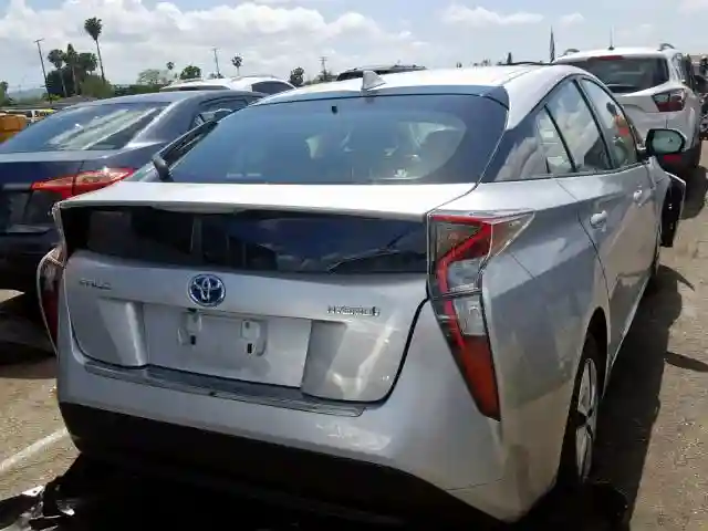 JTDKARFU3H3031581 2017 TOYOTA PRIUS-2