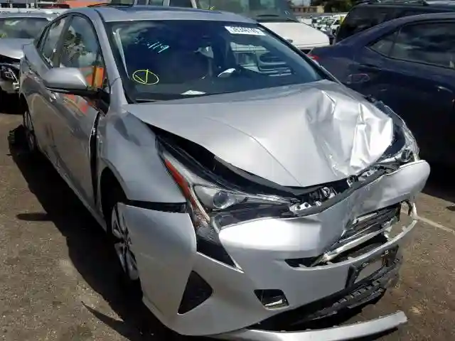 JTDKARFU3H3031581 2017 TOYOTA PRIUS-0