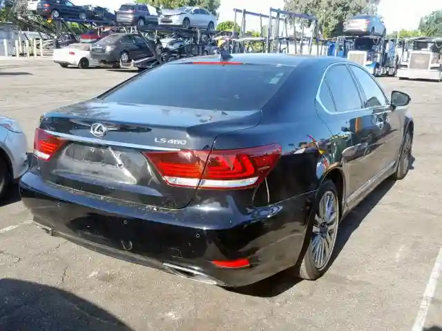 JTHBL5EF3H5143662 2017 LEXUS LS 460-3
