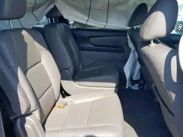5FNRL5H60HB023926 2017 HONDA ODYSSEY EXL-5