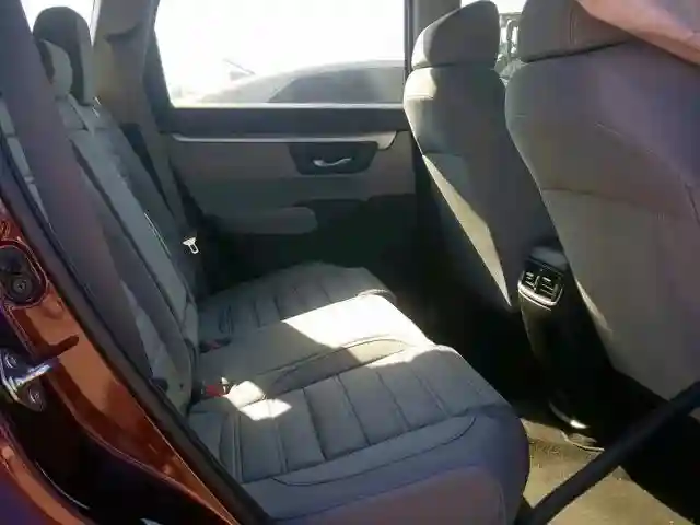 2HKRW5H38JH415623 2018 HONDA CR-V LX-5