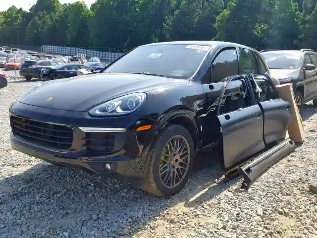 WP1AE2A22HLA73378 2017 PORSCHE CAYENNE SE HYBRID-1