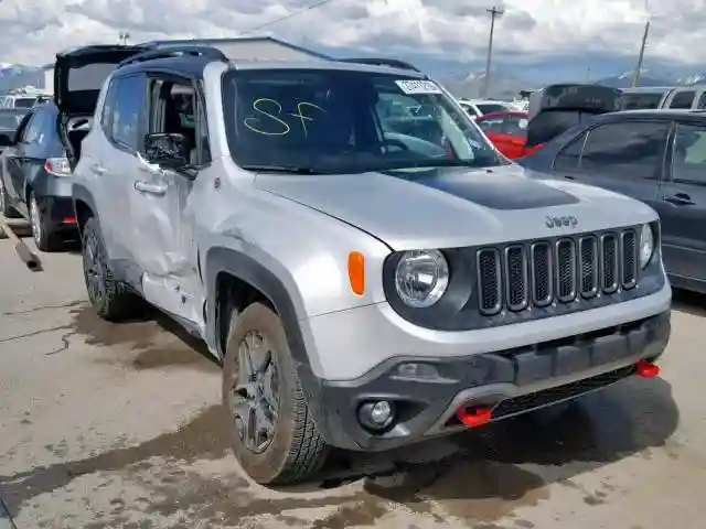 ZACCJBCB5JPH11966 2018 JEEP RENEGADE TRAILHAWK-0