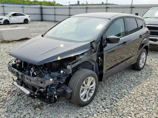 1FMCU9GD7KUA68463 2019 FORD ESCAPE SE-1