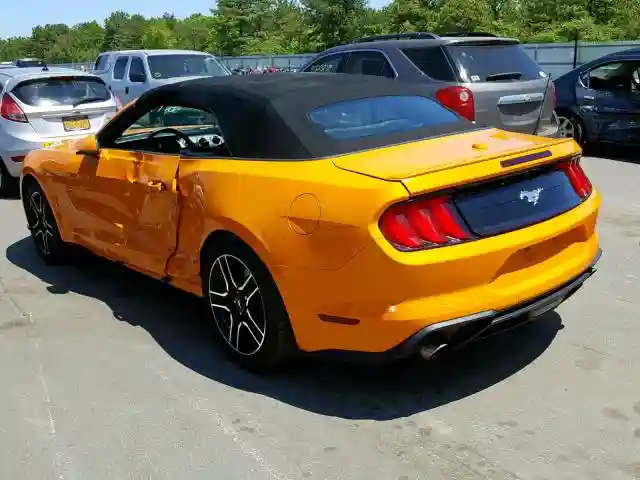 1FATP8UH1J5139183 2018 FORD MUSTANG-2
