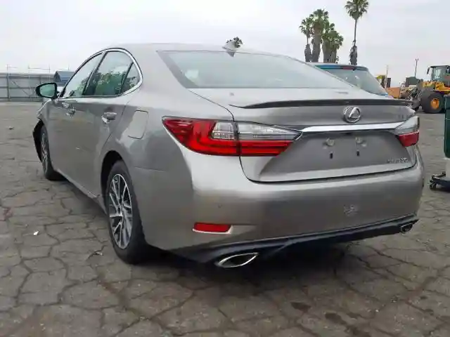 58ABK1GG5HU060361 2017 LEXUS ES 350-2