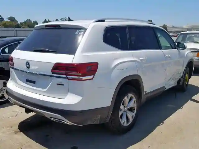 1V2KR2CA7JC590906 2018 VOLKSWAGEN ATLAS SE-3