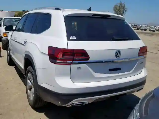 1V2KR2CA7JC590906 2018 VOLKSWAGEN ATLAS SE-2