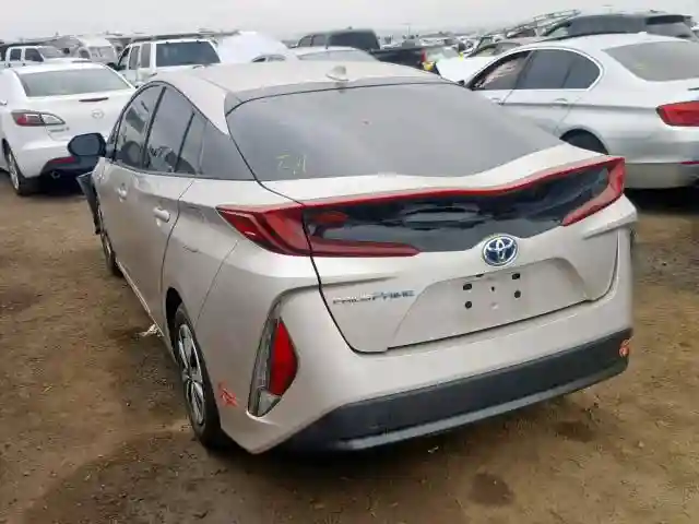 JTDKARFP0H3061633 2017 TOYOTA PRIUS PRIME-2