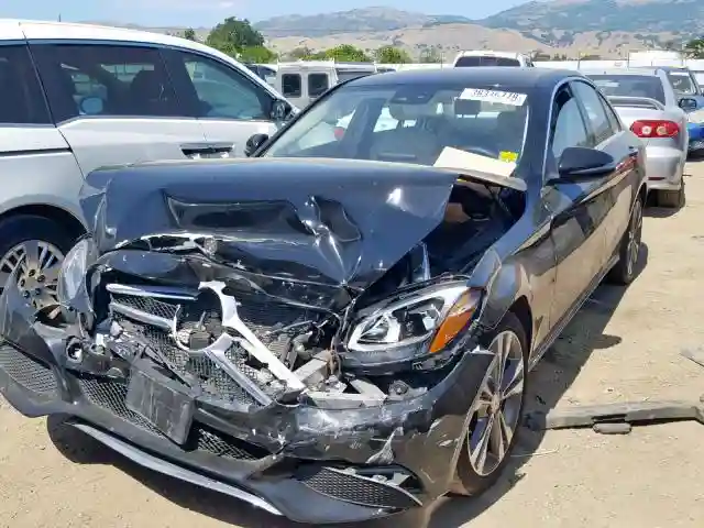 55SWF4JB7GU129668 2016 MERCEDES-BENZ C 300-1